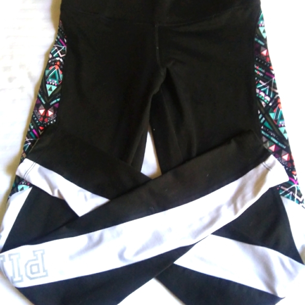 VS PINK Ultimate Activewear Leggings Yoga Pants XS